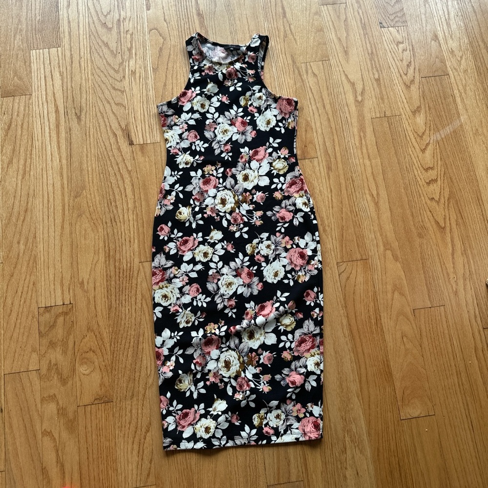 Floral Sleeveless Midi Dress - Black and Pink